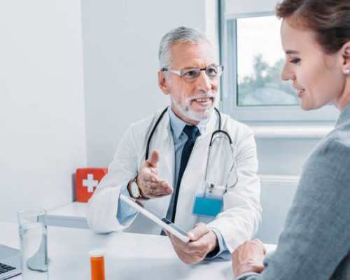 国内找代生多少钱,小月子能洗澡吗小月子多久可以洗澡