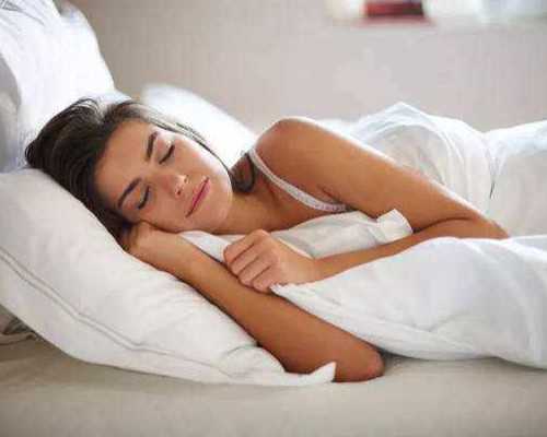 国内私立供卵婴儿,新生儿保持一个睡姿有危害，如何调整和多久更换要知道